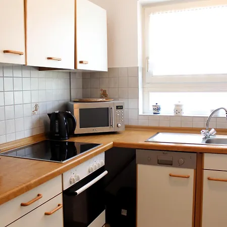 Am Muehlkanal - Schoen Gelegen Mit Balkon Und Blick Ins Gruene * 朗根阿根